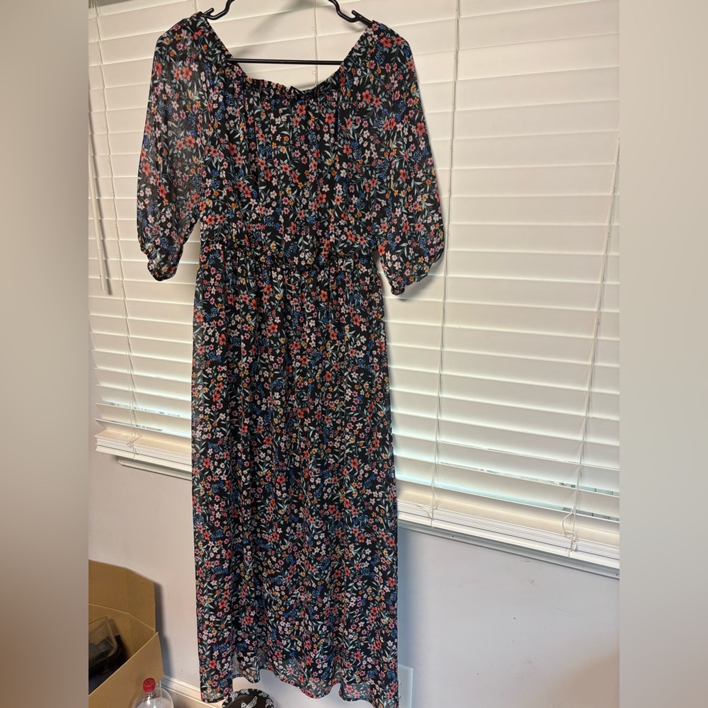 Tacera Dress
